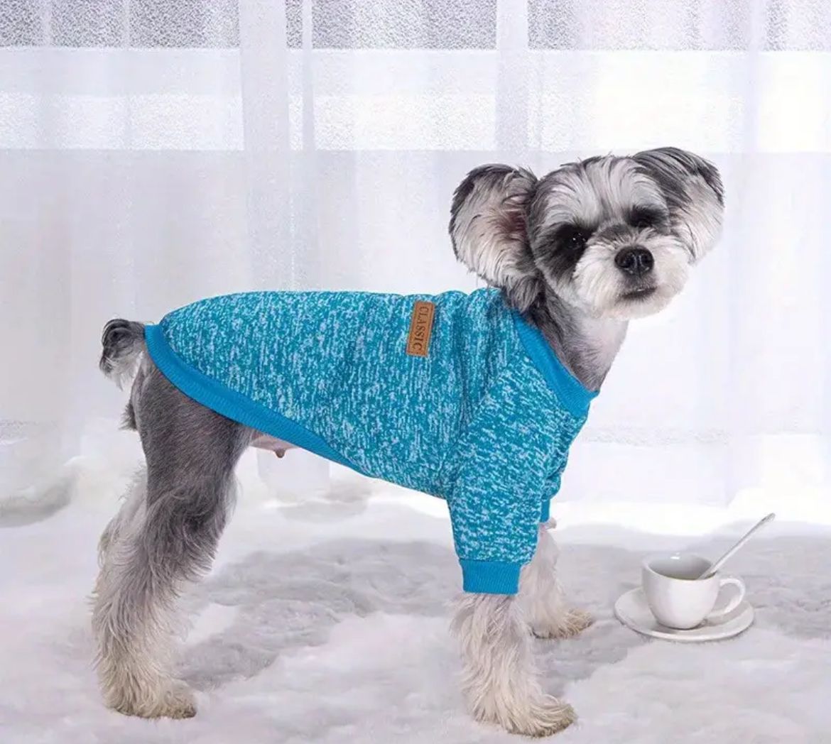 Suéter Clasico Azul Mediano (perros y gatos chicos)